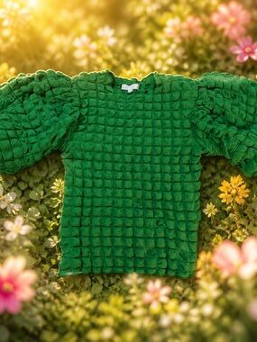 Women's Green Textured Puff-Sleeve Blouse